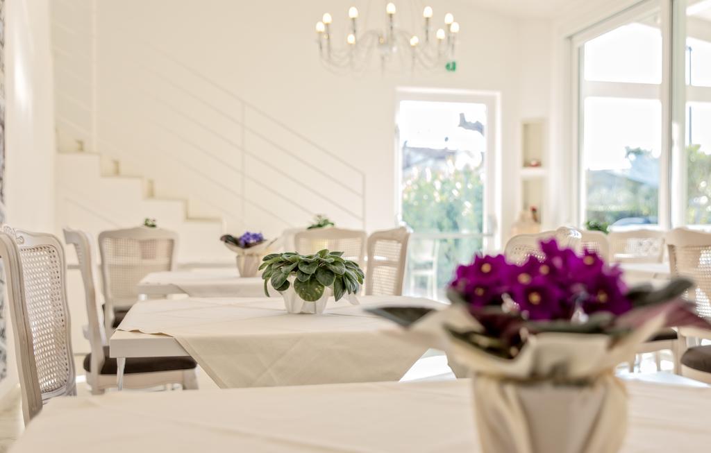 Hotel Country House La Radice 西维尔诺瓦·马尔凯 外观 照片