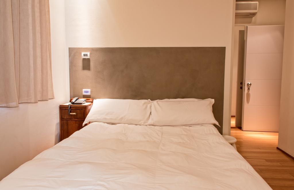 Hotel Country House La Radice 西维尔诺瓦·马尔凯 客房 照片